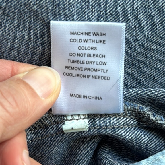 Chelsea & Violet distressed dark wash Jean jacket Medium - Picture 8 of 11